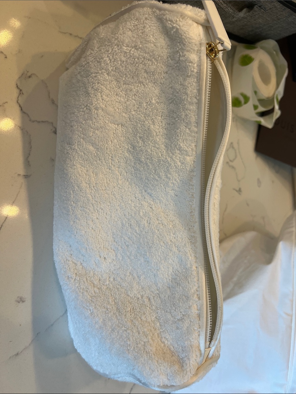 White Plush Zip Pouch Cosmetic Bag - Unbranded